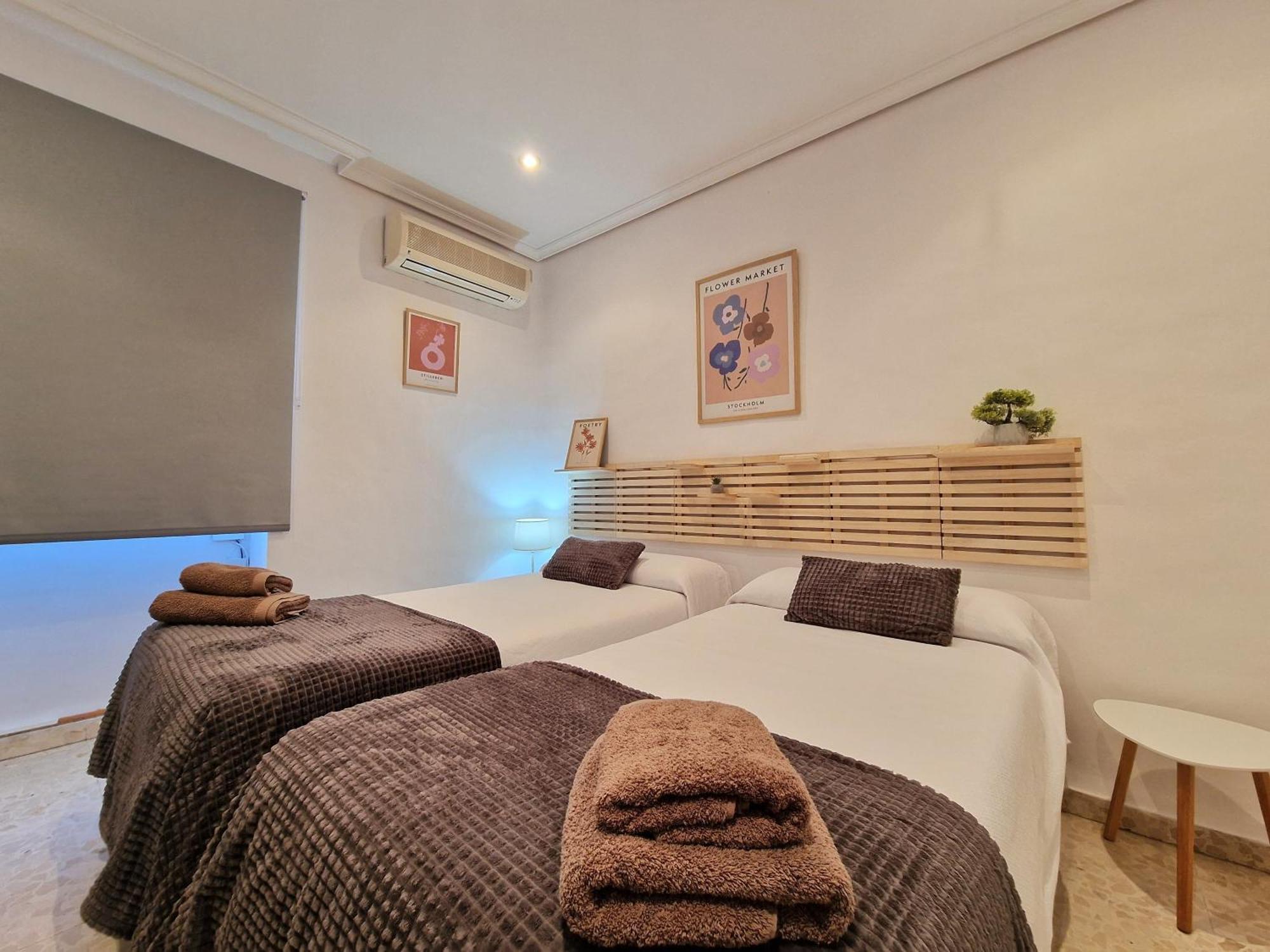 Apartamento Polvora, Junto Al Puente Romano Kordoba Bagian luar foto