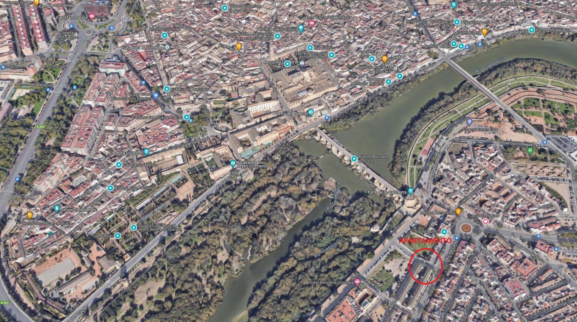 Apartamento Polvora, Junto Al Puente Romano Kordoba Bagian luar foto